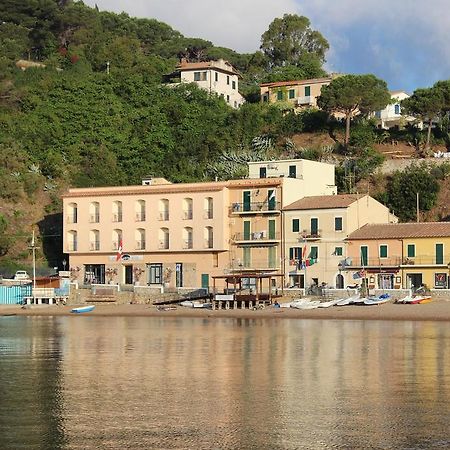 Hotel L'Approdo Порт-Аццурро Экстерьер фото