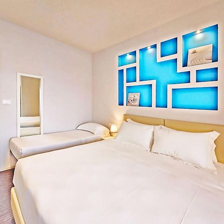 Hotel L'Approdo Порт-Аццурро Экстерьер фото
