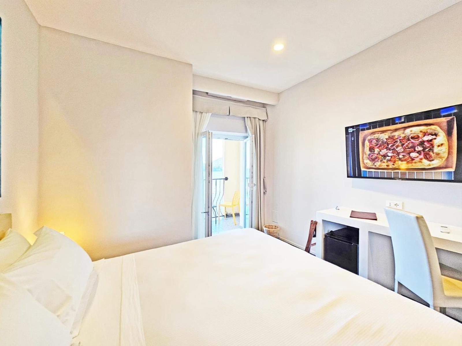 Hotel L'Approdo Порт-Аццурро Экстерьер фото