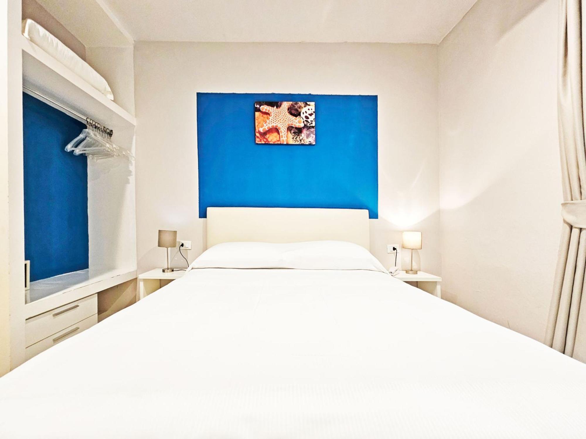 Hotel L'Approdo Порт-Аццурро Экстерьер фото